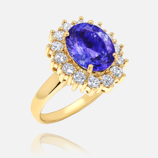 Tanzanite 5.02 carats & Diamonds total 1.23 ct